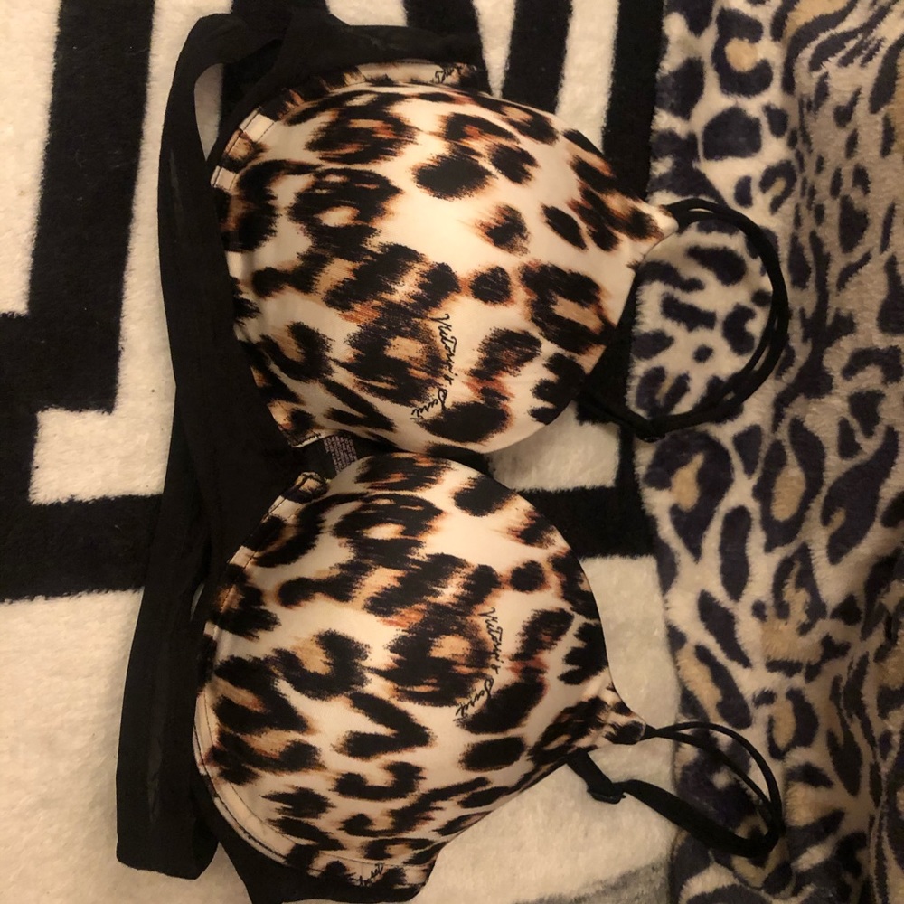 Super cute 32DD push-up bra